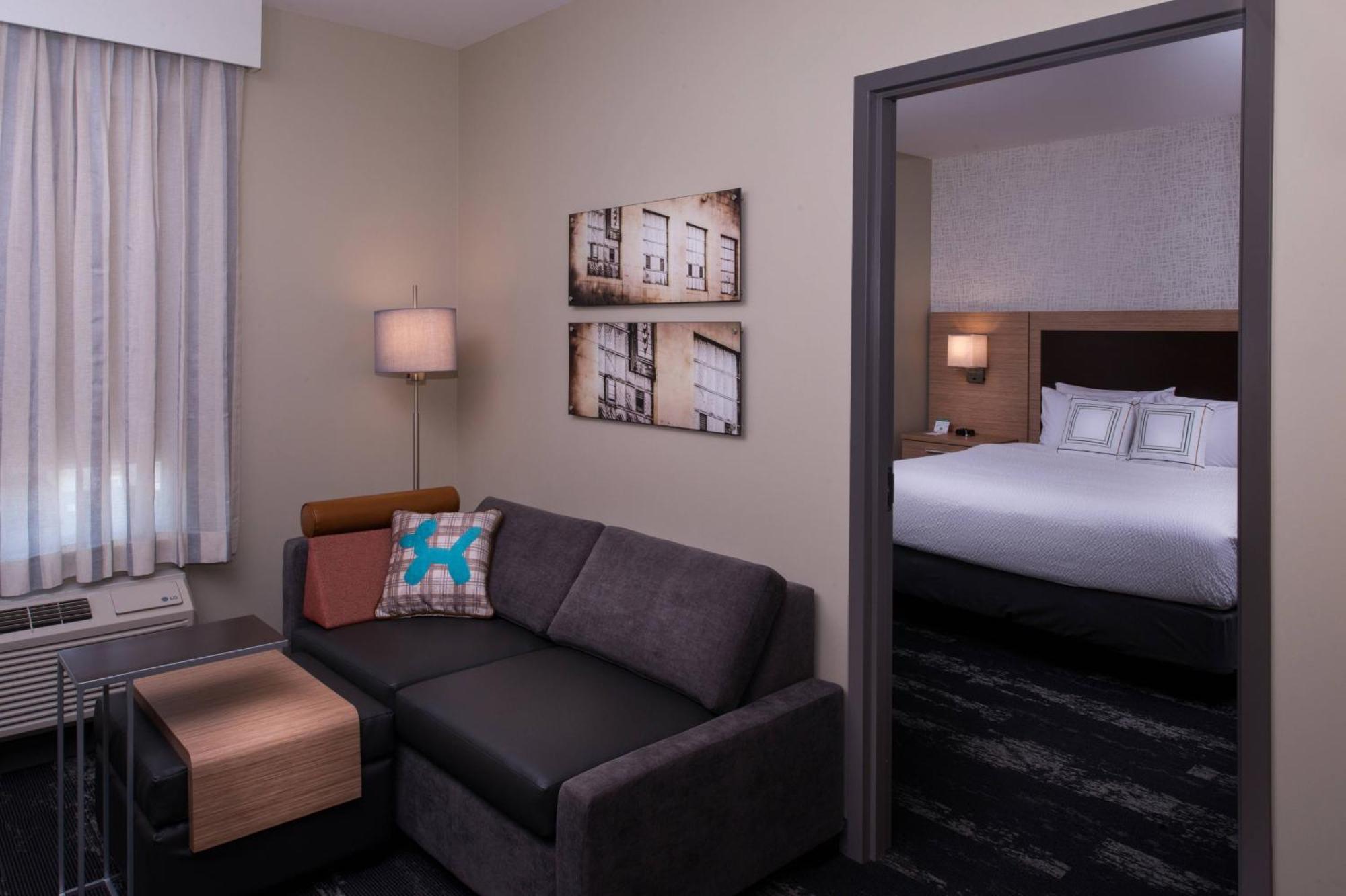 Towneplace Suites By Marriott Saskatoon Exterior photo